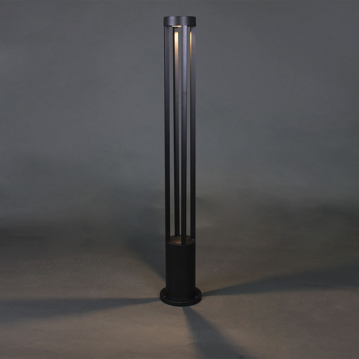 фото ландшафтный светодиодный светильник reluce 09958-0.7-001jh 1,0m led7w bk rlos | 220svet.ru